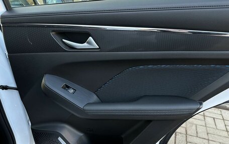 Haval Jolion, 2024 год, 1 799 000 рублей, 16 фотография