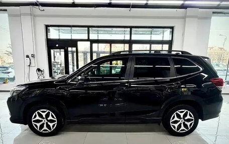 Subaru Forester, 2021 год, 1 900 000 рублей, 3 фотография