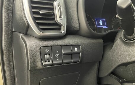 KIA Sportage IV рестайлинг, 2018 год, 1 900 000 рублей, 9 фотография