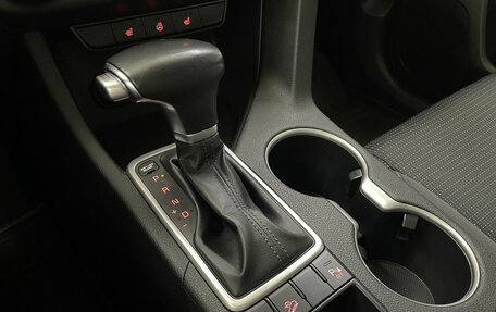 KIA Sportage IV рестайлинг, 2018 год, 1 900 000 рублей, 13 фотография