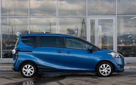 Toyota Sienta II, 2018 год, 1 575 000 рублей, 5 фотография