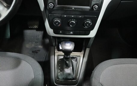 Skoda Yeti I рестайлинг, 2012 год, 1 000 000 рублей, 16 фотография