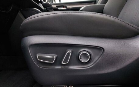 Toyota Highlander, 2025 год, 6 000 000 рублей, 16 фотография