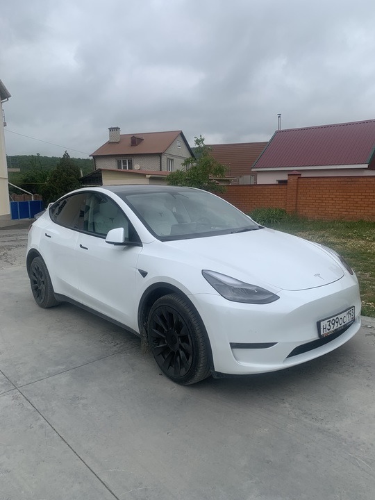 Tesla Model Y I, 2021 год, 4 400 000 рублей, 8 фотография