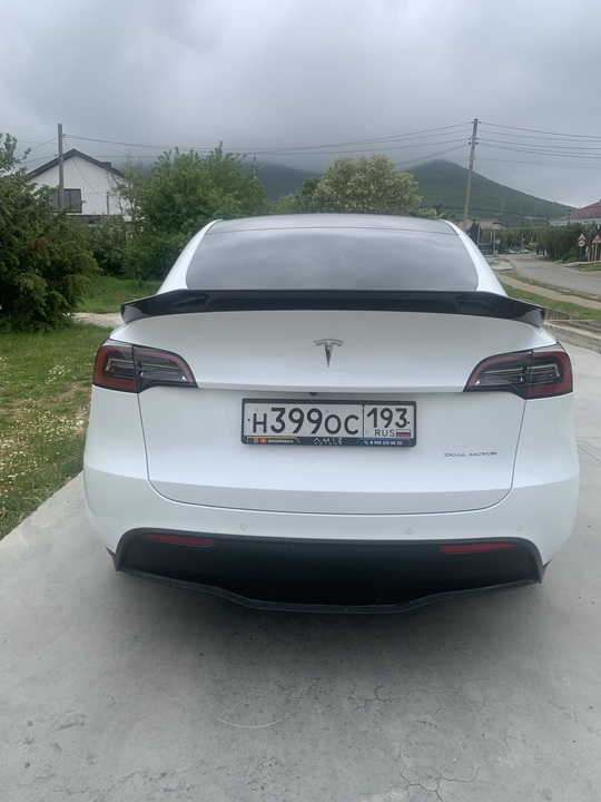 Tesla Model Y I, 2021 год, 4 400 000 рублей, 5 фотография