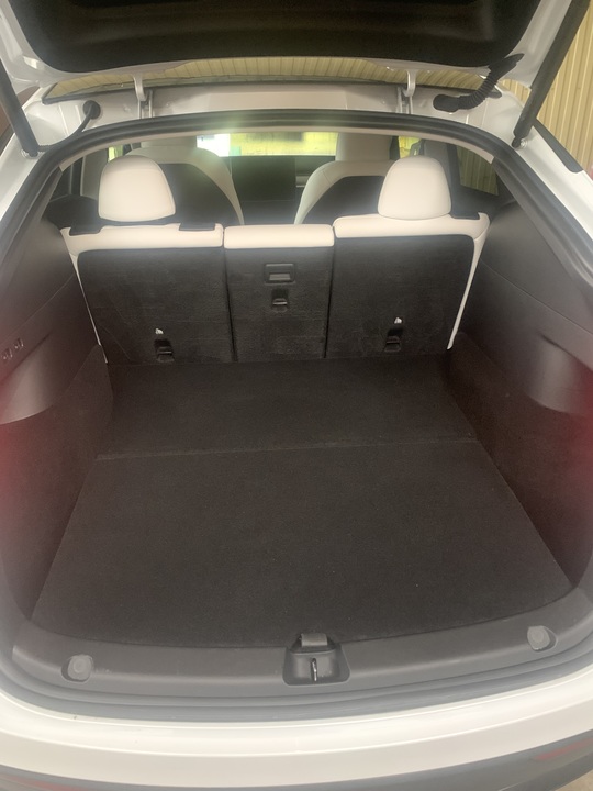 Tesla Model Y I, 2021 год, 4 400 000 рублей, 10 фотография