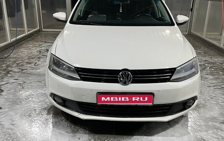 Volkswagen Jetta VI, 2012 год, 670 000 рублей, 1 фотография