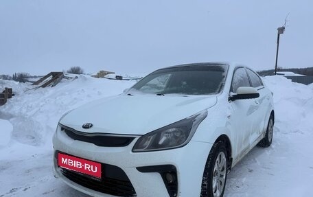 KIA Rio IV, 2017 год, 1 300 000 рублей, 1 фотография