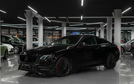 Mercedes-Benz E-Класс, 2019 год, 3 880 000 рублей, 1 фотография