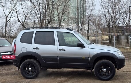Chevrolet Niva I рестайлинг, 2016 год, 635 000 рублей, 4 фотография