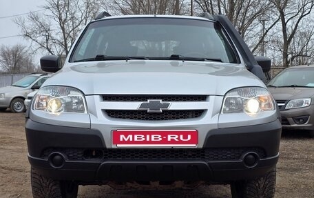 Chevrolet Niva I рестайлинг, 2016 год, 635 000 рублей, 2 фотография