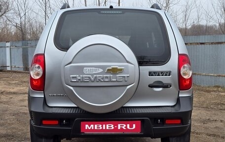 Chevrolet Niva I рестайлинг, 2016 год, 635 000 рублей, 6 фотография