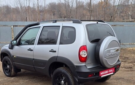 Chevrolet Niva I рестайлинг, 2016 год, 635 000 рублей, 7 фотография