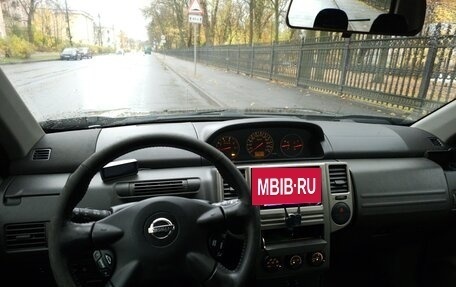 Nissan X-Trail, 2005 год, 550 000 рублей, 4 фотография