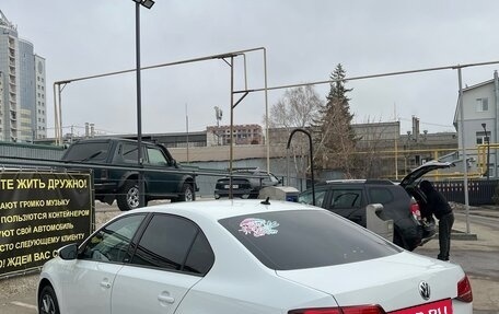 Volkswagen Jetta VI, 2016 год, 1 600 000 рублей, 4 фотография