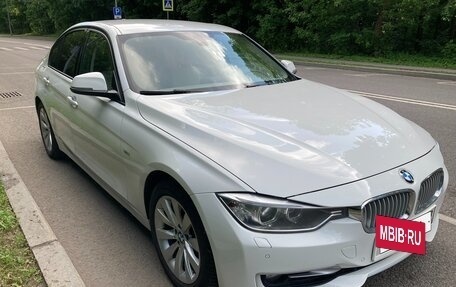 BMW 3 серия, 2013 год, 1 960 000 рублей, 2 фотография