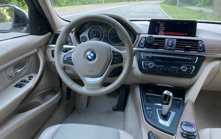 BMW 3 серия, 2013 год, 1 960 000 рублей, 24 фотография