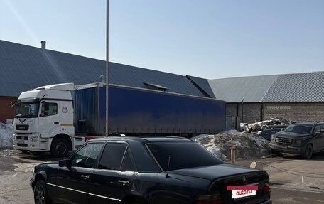 Mercedes-Benz E-Класс, 1992 год, 320 000 рублей, 3 фотография