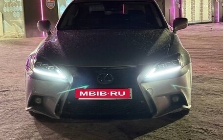 Lexus IS II рестайлинг 2, 2005 год, 1 150 000 рублей, 2 фотография