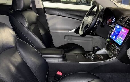 Lexus IS II рестайлинг 2, 2005 год, 1 150 000 рублей, 9 фотография