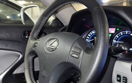 Lexus IS II рестайлинг 2, 2005 год, 1 150 000 рублей, 10 фотография