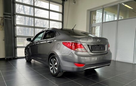 Hyundai Solaris II рестайлинг, 2011 год, 700 000 рублей, 6 фотография