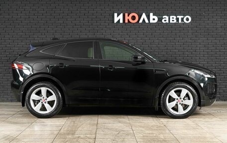 Jaguar E-Pace, 2018 год, 3 000 000 рублей, 8 фотография