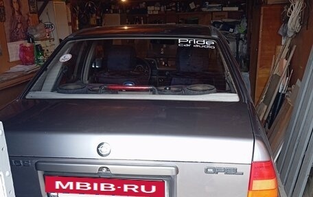 Opel Kadett E рестайлинг, 1989 год, 350 000 рублей, 6 фотография