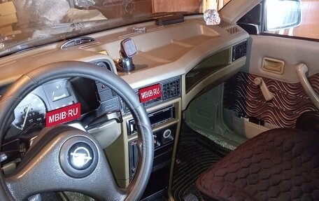 Opel Kadett E рестайлинг, 1989 год, 350 000 рублей, 4 фотография