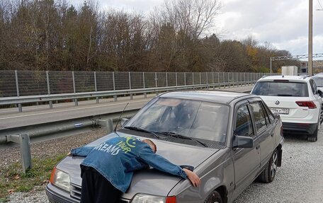 Opel Kadett E рестайлинг, 1989 год, 350 000 рублей, 37 фотография