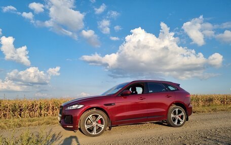 Jaguar F-Pace, 2016 год, 2 800 000 рублей, 5 фотография