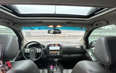 Nissan Navara (Frontier), 2008 год, 1 350 000 рублей, 11 фотография