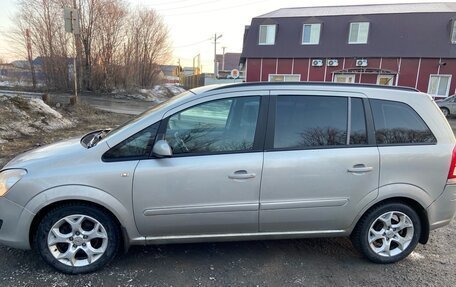Opel Zafira B, 2008 год, 520 000 рублей, 8 фотография