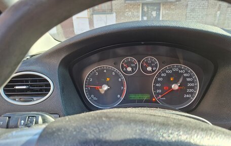 Ford Focus II рестайлинг, 2006 год, 250 000 рублей, 5 фотография