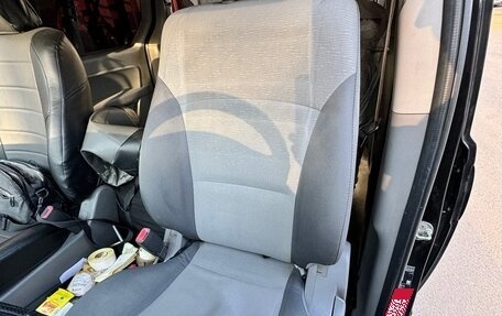 Hyundai H-1 II рестайлинг, 2017 год, 2 750 000 рублей, 10 фотография