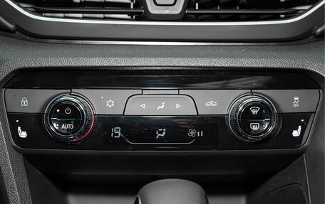 Chevrolet Orlando, 2023 год, 1 630 000 рублей, 18 фотография