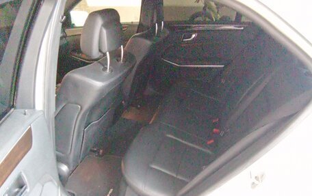 Mercedes-Benz E-Класс, 2012 год, 1 950 000 рублей, 20 фотография