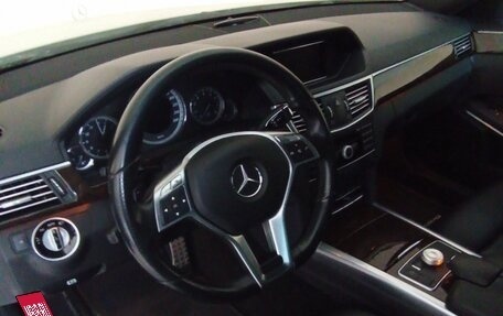 Mercedes-Benz E-Класс, 2012 год, 1 950 000 рублей, 24 фотография