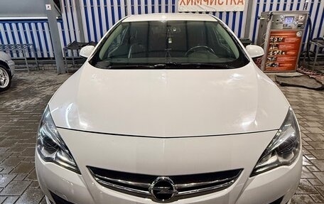 Opel Astra J, 2014 год, 1 310 000 рублей, 11 фотография