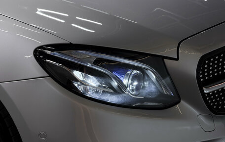 Mercedes-Benz E-Класс, 2017 год, 3 275 000 рублей, 20 фотография