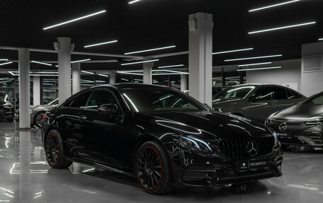 Mercedes-Benz E-Класс, 2019 год, 3 880 000 рублей, 2 фотография