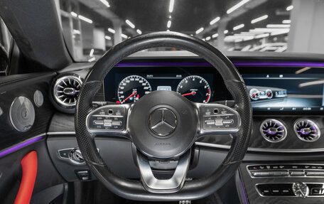 Mercedes-Benz E-Класс, 2019 год, 3 880 000 рублей, 10 фотография