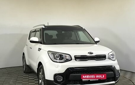KIA Soul II рестайлинг, 2017 год, 1 750 000 рублей, 3 фотография