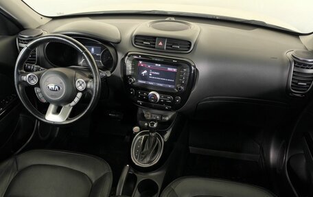 KIA Soul II рестайлинг, 2017 год, 1 750 000 рублей, 12 фотография
