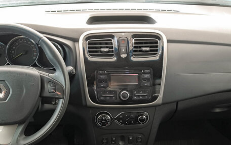 Renault Sandero II рестайлинг, 2017 год, 1 150 000 рублей, 18 фотография