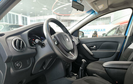 Renault Sandero II рестайлинг, 2017 год, 1 150 000 рублей, 20 фотография