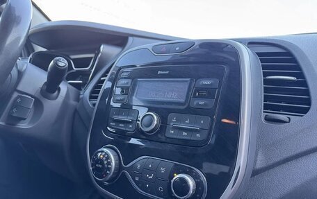 Renault Kaptur I рестайлинг, 2017 год, 1 250 000 рублей, 14 фотография