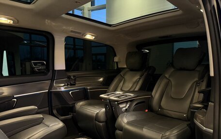 Mercedes-Benz V-Класс, 2022 год, 7 490 000 рублей, 8 фотография