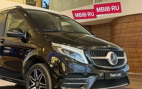 Mercedes-Benz V-Класс, 2022 год, 7 490 000 рублей, 2 фотография