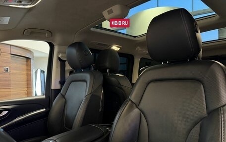 Mercedes-Benz V-Класс, 2022 год, 7 490 000 рублей, 13 фотография